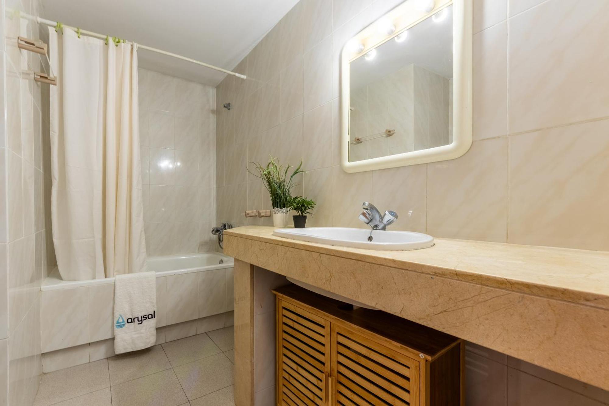 Apartamentos Varadero Arysal Salou Exterior foto
