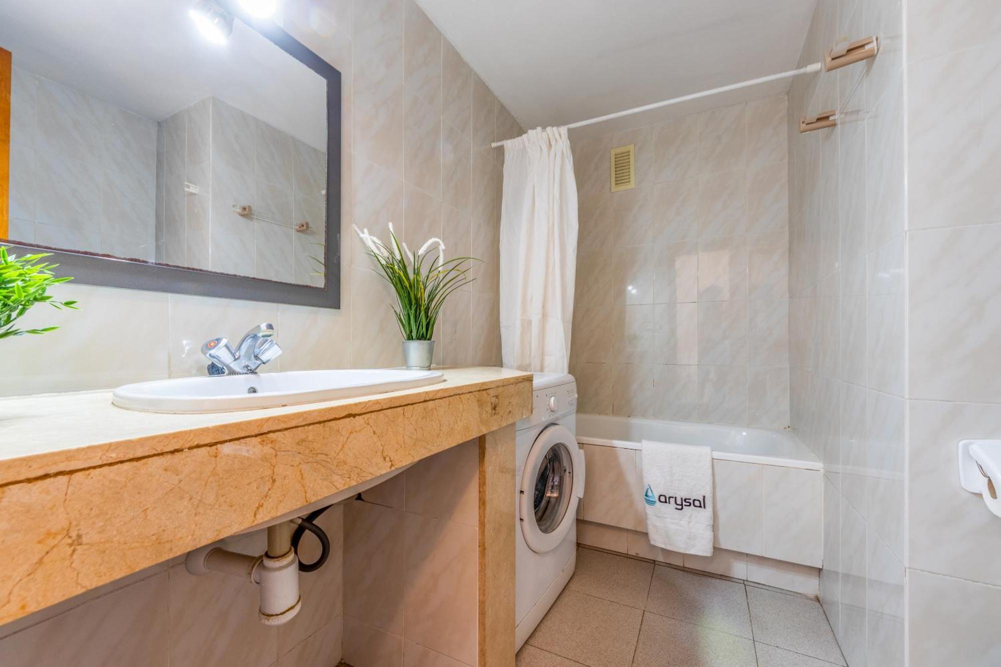 Apartamentos Varadero Arysal Salou Exterior foto